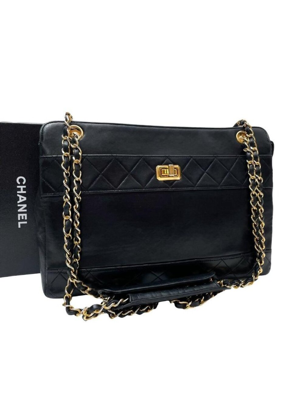 Chanel Lambskin Quilted Chain Shoulder Tote Black